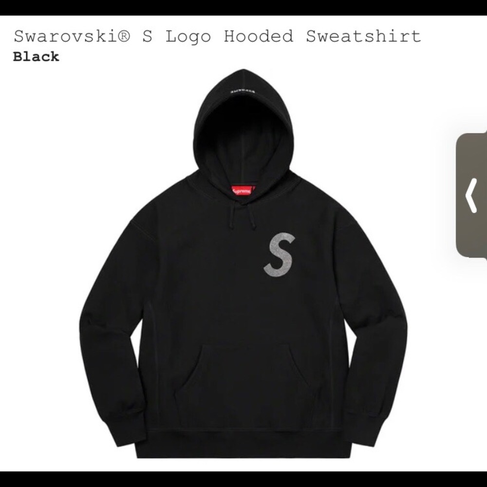 Supreme x Swarovski Logo Hooded Sweatshirt **ORIGINALLY $300**
Open to offers :)